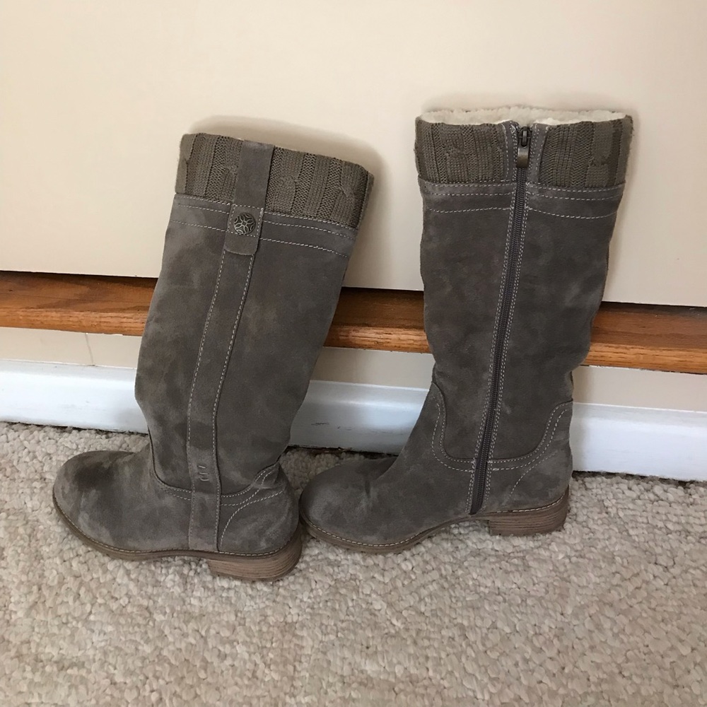 Winter boots